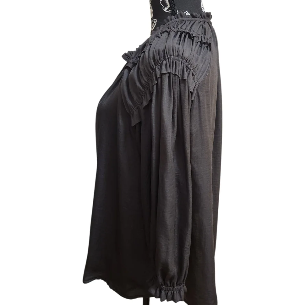 Hashtag In Trend Ruffle Shoulder Top - Picture 6 of 8